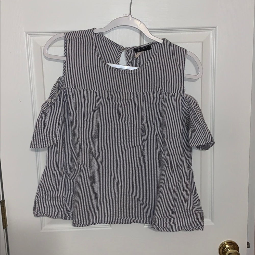 BLVD Cold shoulder top